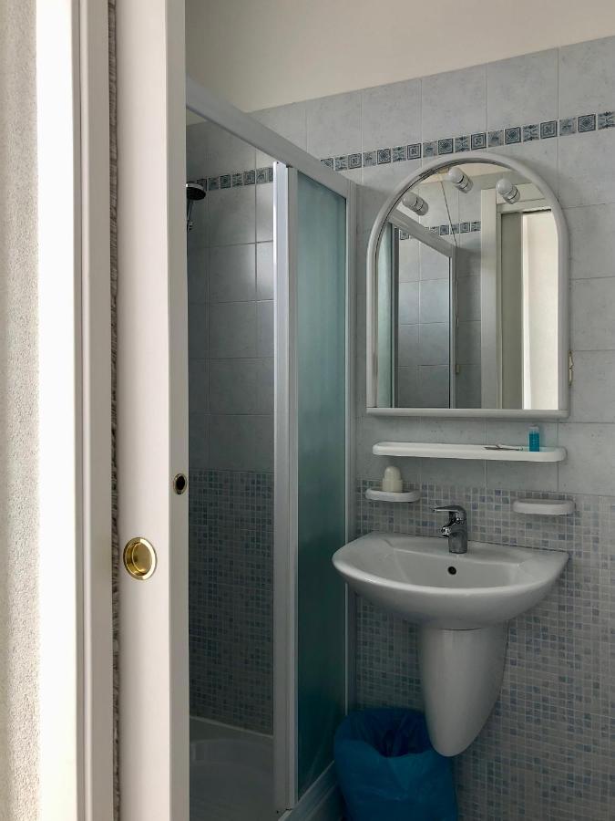 Albergo Elena Garni Caorle Buitenkant foto