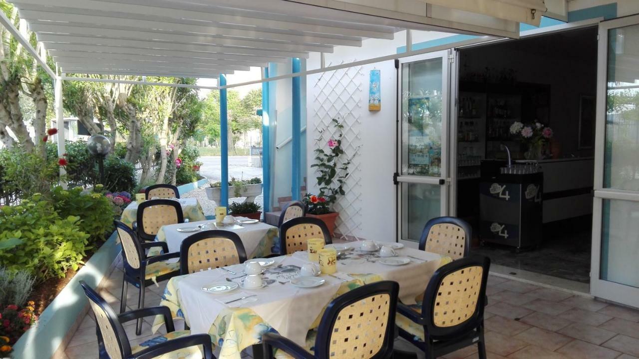 Albergo Elena Garni Caorle Buitenkant foto